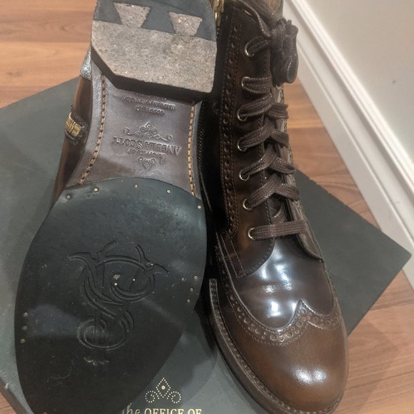 The Office of Angela Scott boots - Picture 2 of 3